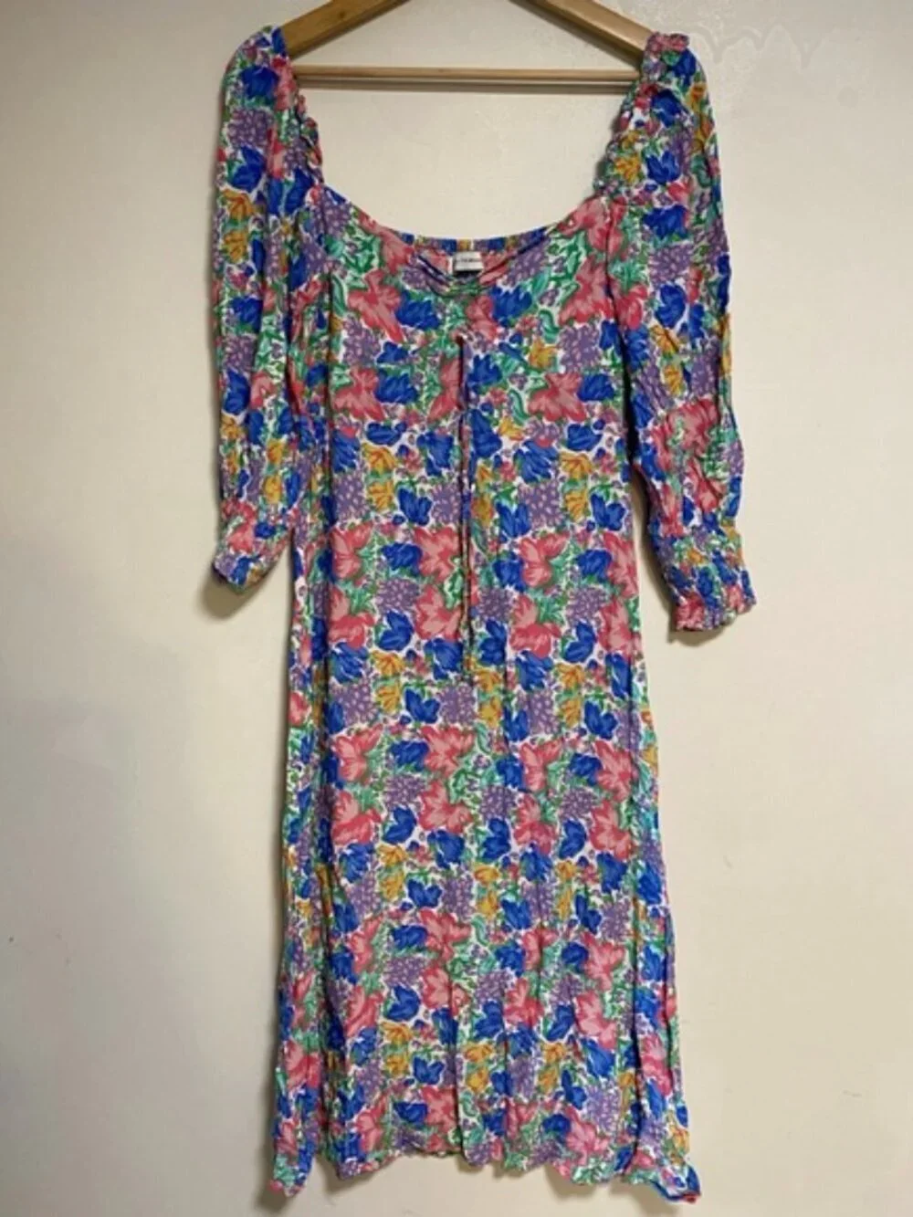 Faithfull The Brand Floral Smocked Midi Dress – Size M (US 6 / AUS 10)